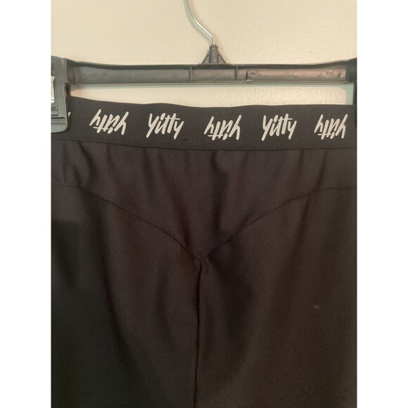 Yitty by Lizzo Leggings Size Medium Black White Athletic Gym Workout - Picture 3 of 4